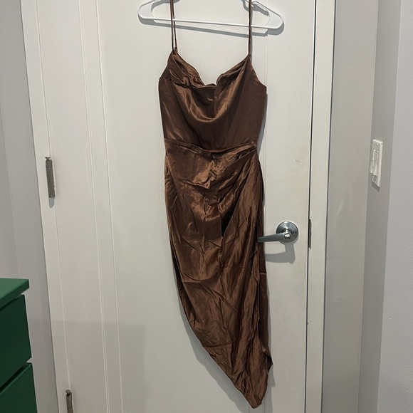 House of CB Reva Raisin Satin Balcony Corset Dress - Picture 8 of 8
